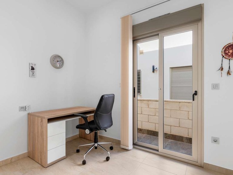 Villa for Sale in Villamartin, Alicante 21