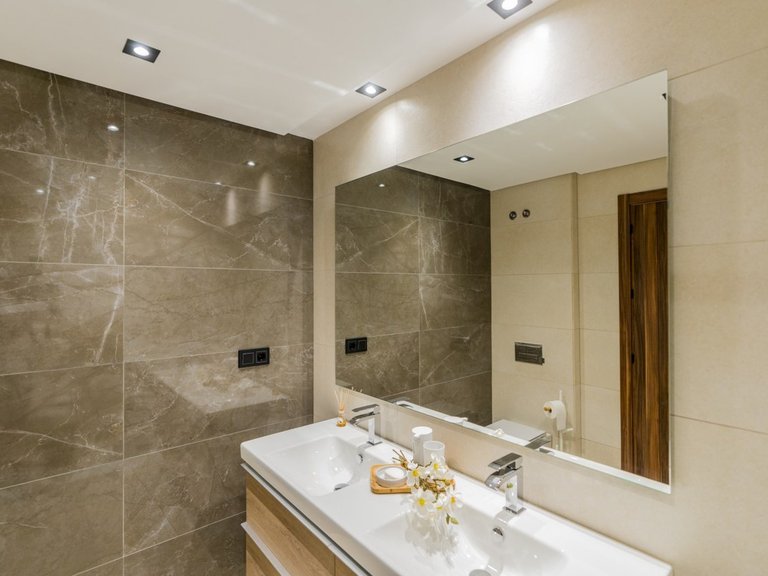 Apartment for Sale in Marbella, Malaga 23