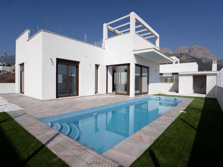Villa for Sale in Barony Of Polop, Alicante 1