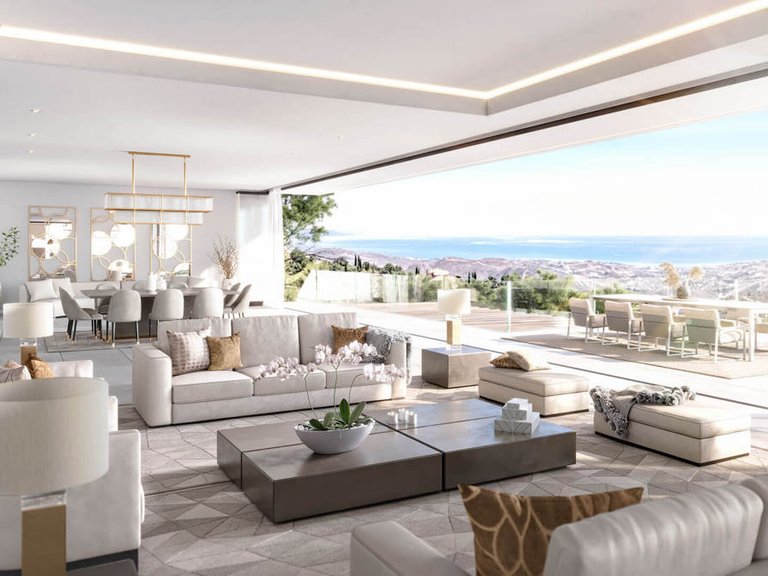 Villa for Sale in Málaga, Malaga 38