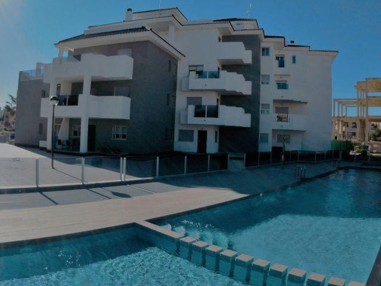 Apartment for Sale in Dehesa De Campoamor, Alicante 10
