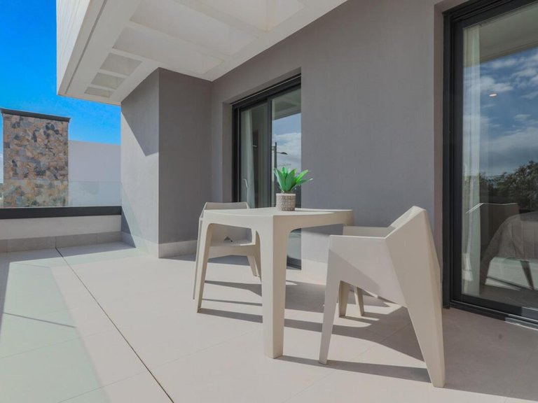 Villa for Sale in Los Alcázares, Murcia 4