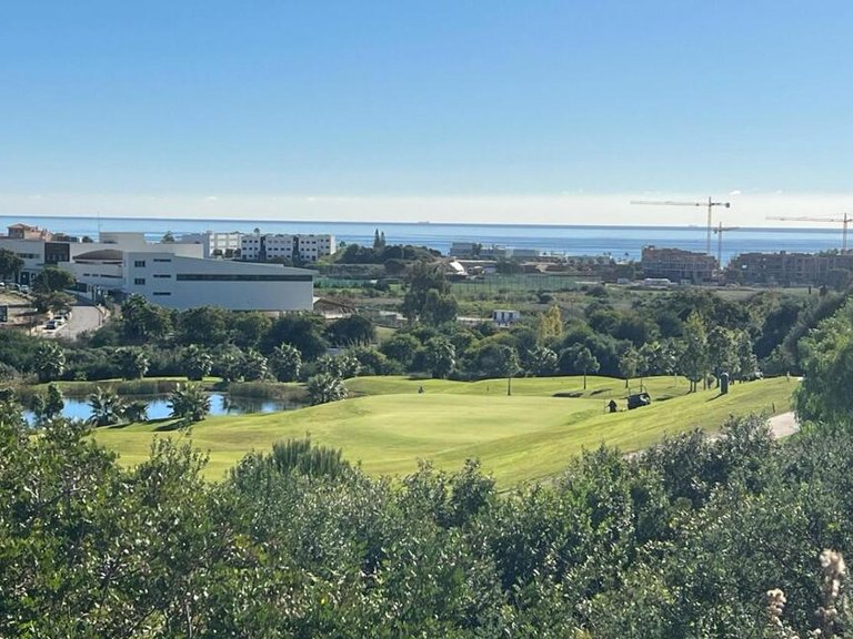 Villa for Sale in Estepona, Malaga 3