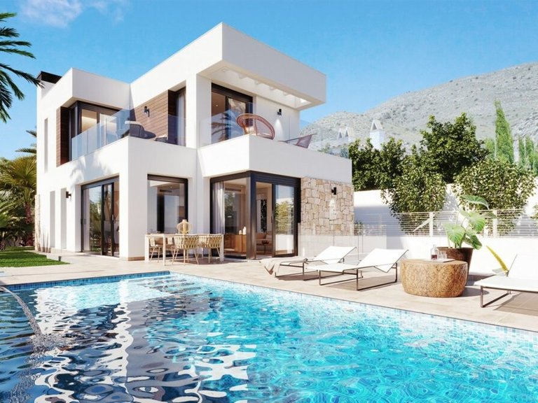 Villa for Sale in Finestrat, Alicante 1