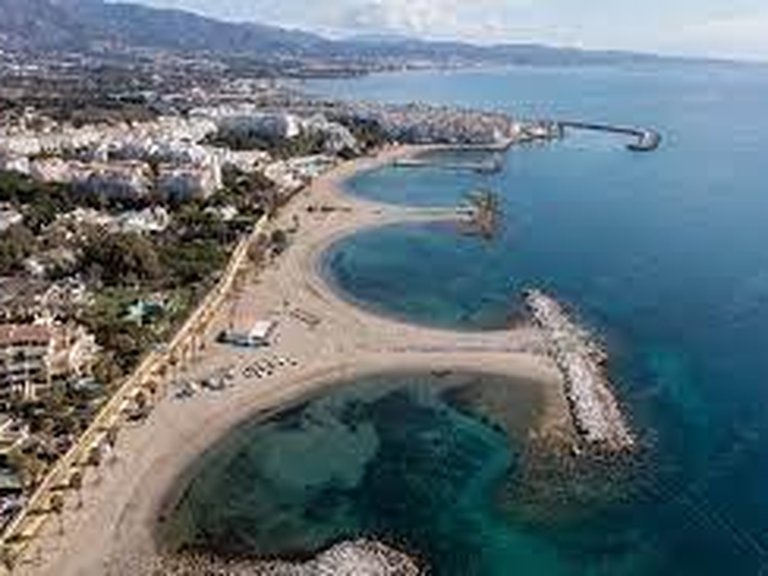 Apartment for Sale in Marbella, Malaga 10