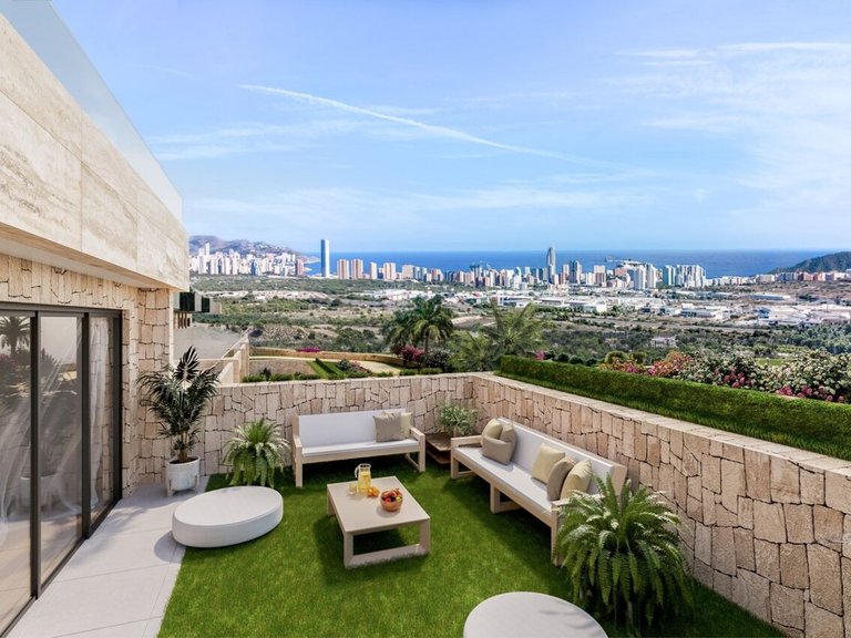 Villa for Sale in Finestrat, Alicante 1