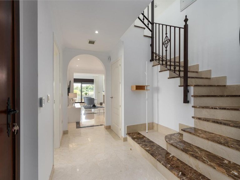 Town House for Sale in Estepona, Malaga 20
