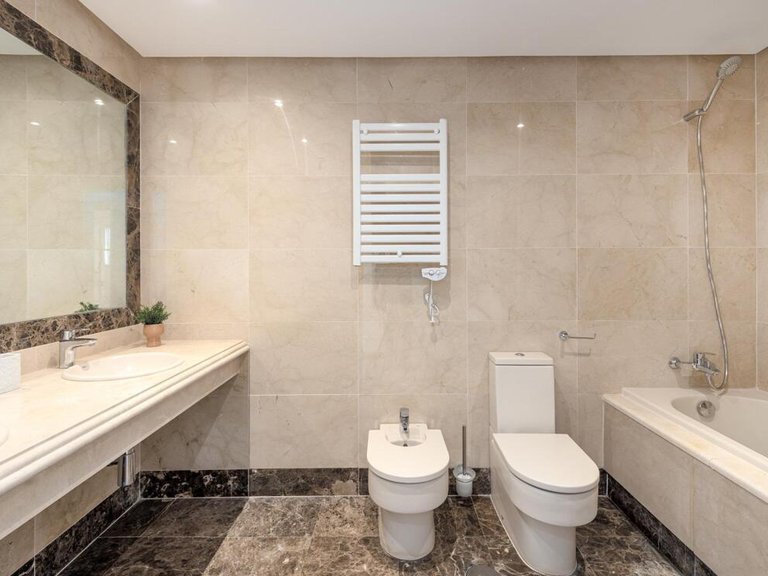 Town House for Sale in Estepona, Malaga 39