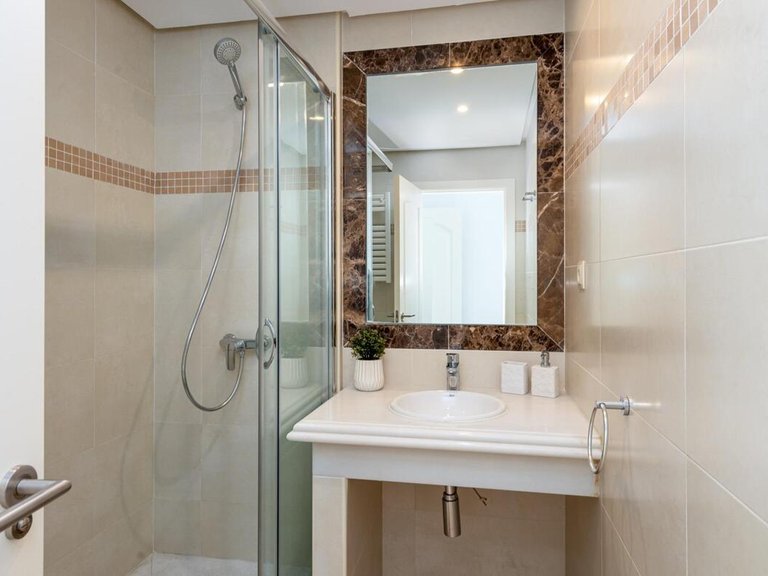 Town House for Sale in Estepona, Malaga 40