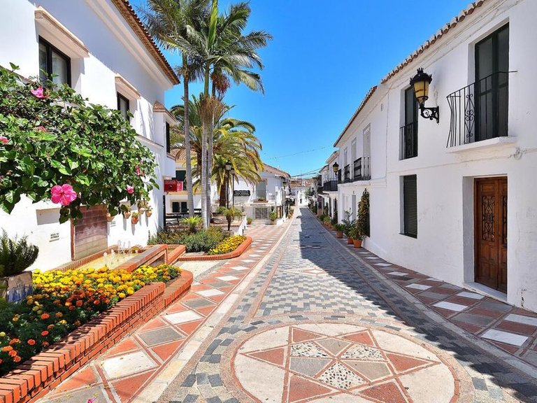 Apartment for Sale in Benalmádena, Malaga 9