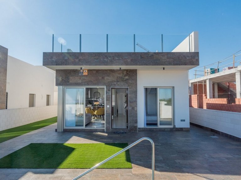 Villa for Sale in Dehesa De Campoamor, Alicante 14