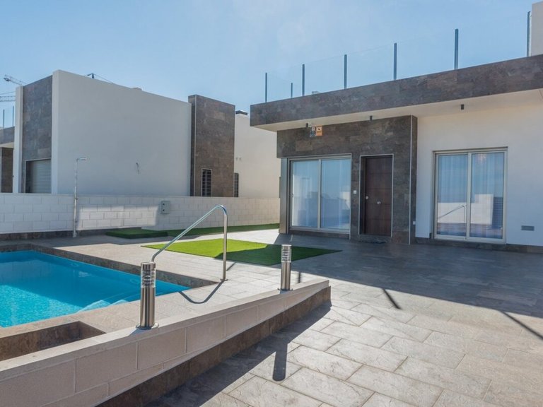 Villa for Sale in Dehesa De Campoamor, Alicante 17