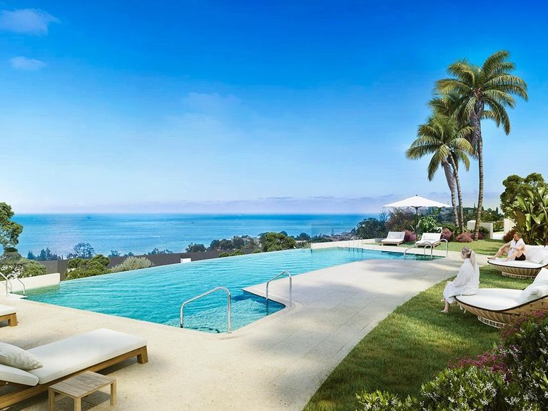 Town House for Sale in Benalmádena, Malaga 2