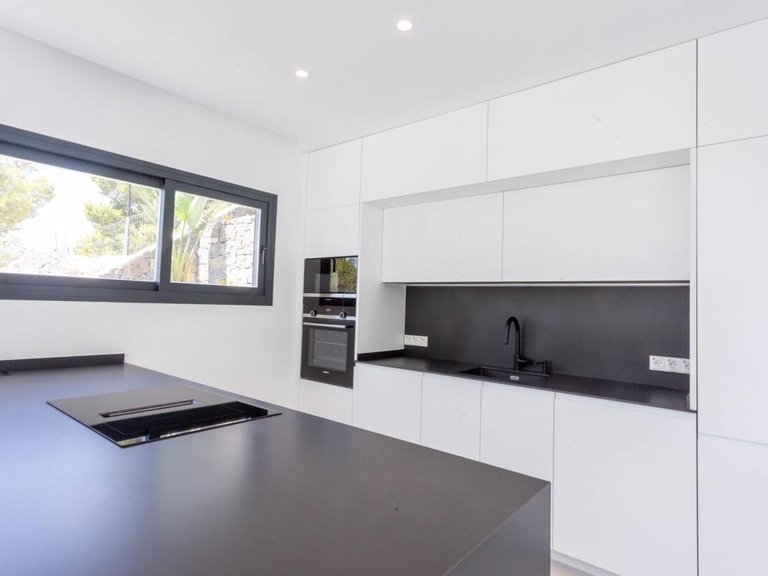 Villa for Sale in Altea, Alicante 32