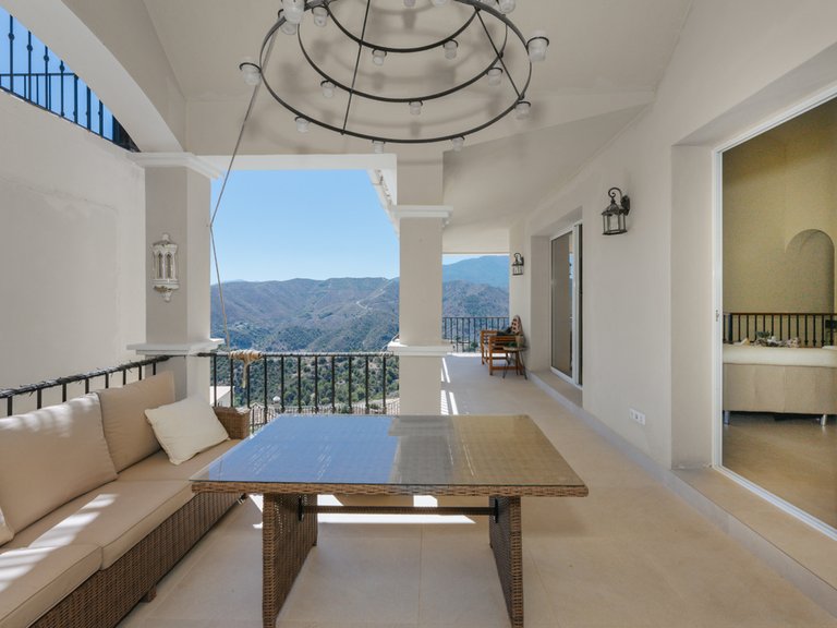 Apartment for Sale in Istan, Malaga 28