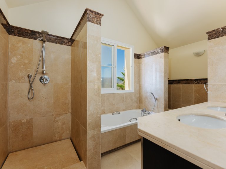 Apartment for Sale in Istan, Malaga 34