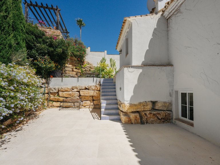 Apartment for Sale in Istan, Malaga 41