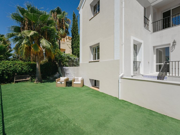 Apartment for Sale in Istan, Malaga 44