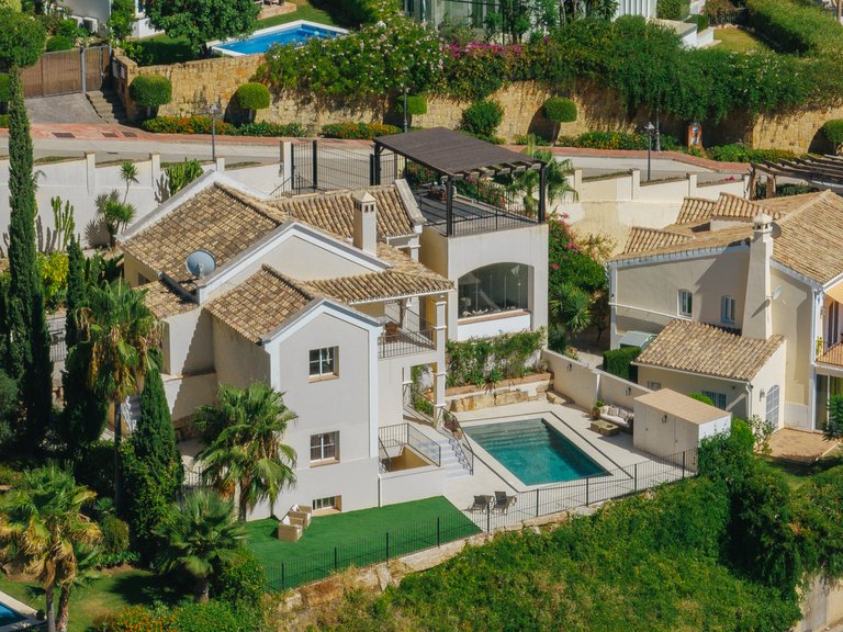 Apartment for Sale in Istan, Malaga 5