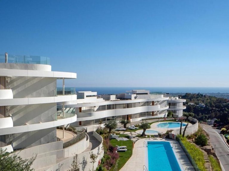 Apartment for Sale in Benahavís, Malaga 13