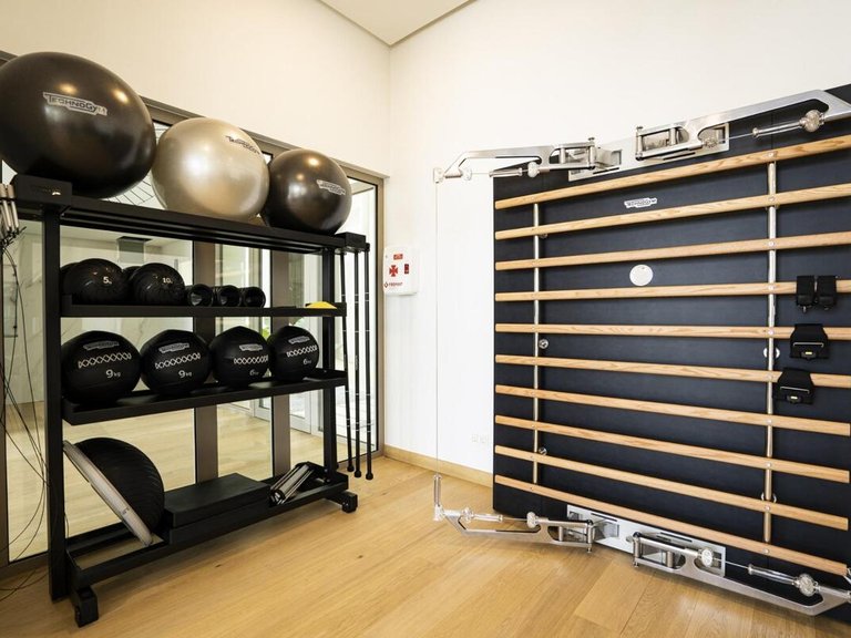 Apartment for Sale in Benahavís, Malaga 19