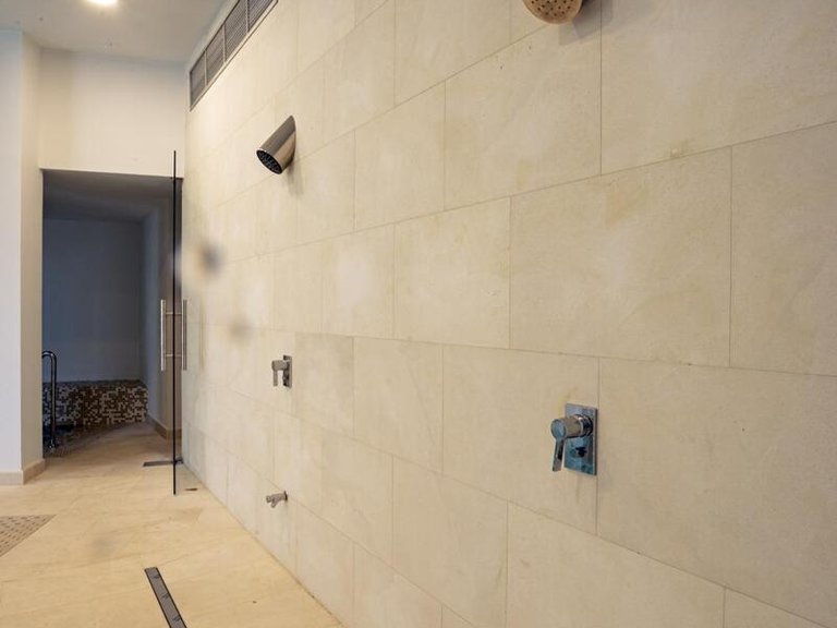 Apartment for Sale in Benahavís, Malaga 30