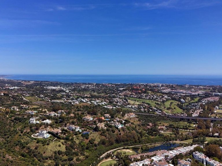 Apartment for Sale in Benahavís, Malaga 31