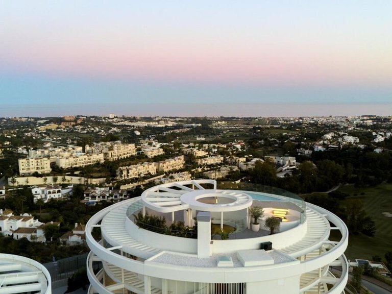 Apartment for Sale in Benahavís, Malaga 32