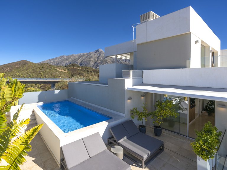 Apartment for Sale in Marbella, Malaga 16