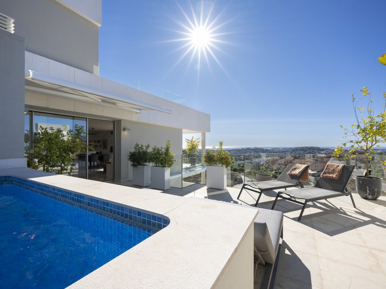 Apartment for Sale in Marbella, Malaga 18