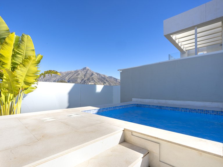 Apartment for Sale in Marbella, Malaga 20
