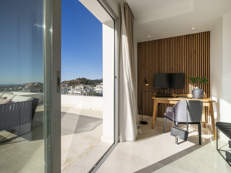 Apartment for Sale in Marbella, Malaga 35