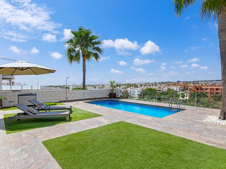 Villa for Sale in Orihuela Costa, Alicante 26