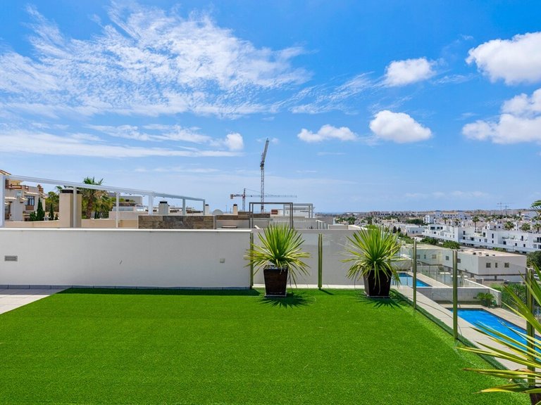 Villa for Sale in Orihuela Costa, Alicante 33