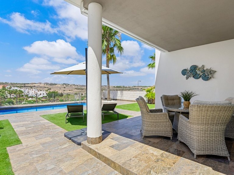 Villa for Sale in Orihuela Costa, Alicante 5