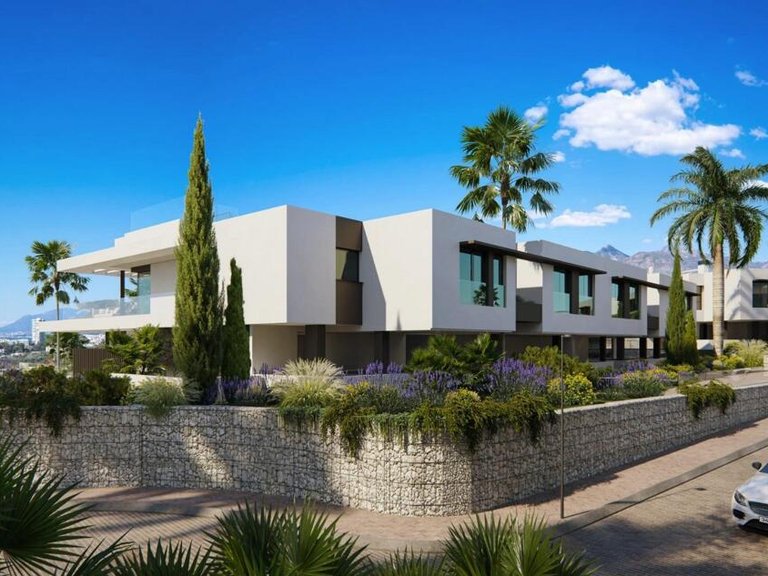 Town House for Sale in Marbella, Malaga 21