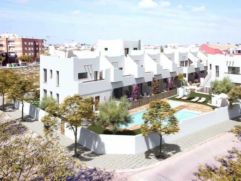 Town House for Sale in Pilar De La Horadada, Alicante 3