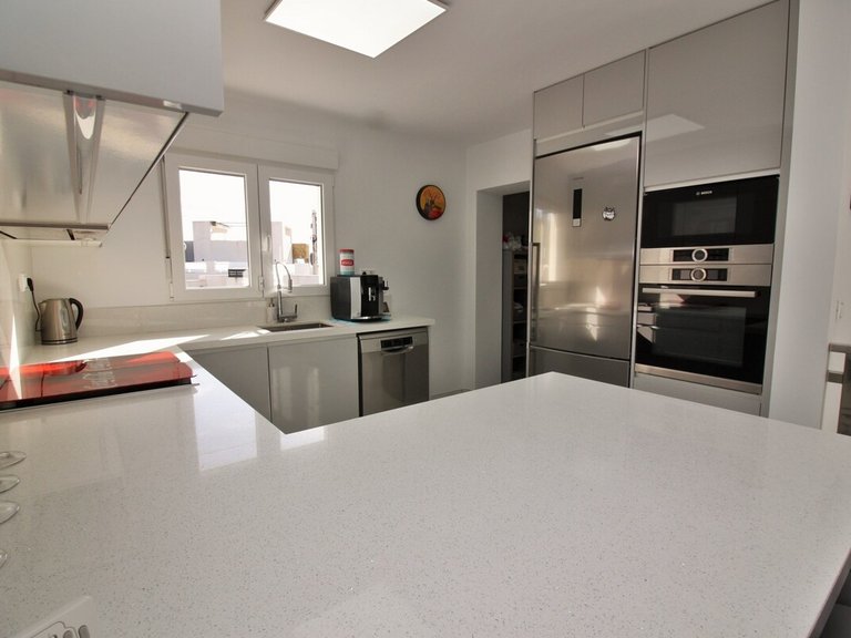 Villa for Sale in Blue Lagoon, Villamartin, Alicante 11