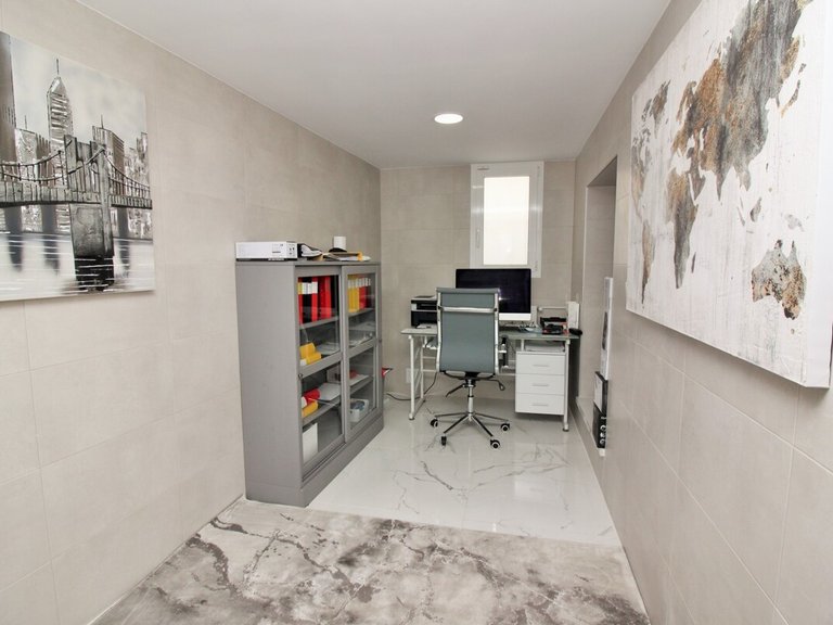 Villa for Sale in Blue Lagoon, Villamartin, Alicante 22