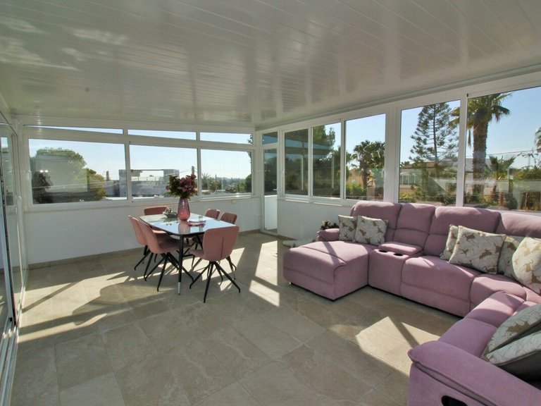 Villa for Sale in Blue Lagoon, Villamartin, Alicante 24