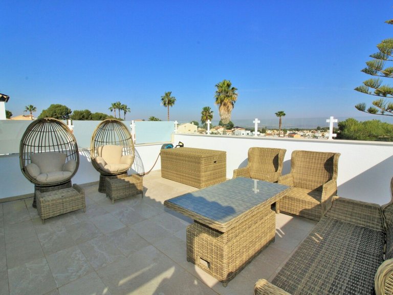 Villa for Sale in Blue Lagoon, Villamartin, Alicante 26