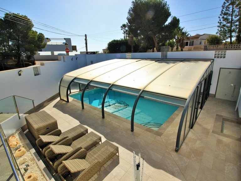 Villa for Sale in Blue Lagoon, Villamartin, Alicante 28