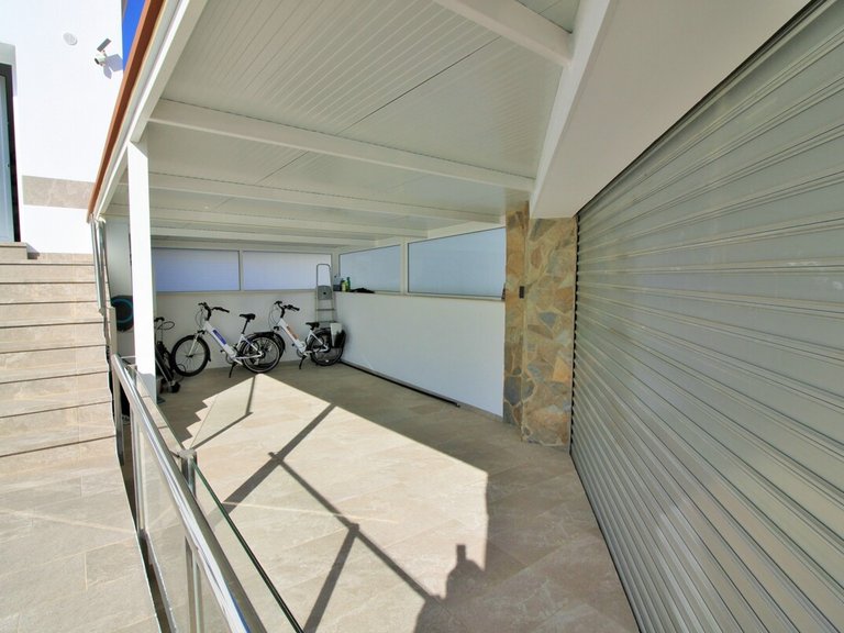 Villa for Sale in Blue Lagoon, Villamartin, Alicante 29