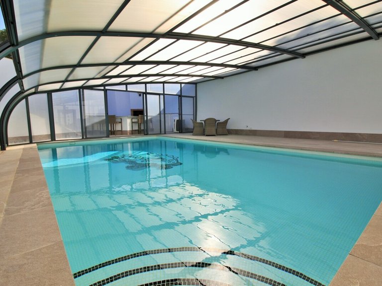 Villa for Sale in Blue Lagoon, Villamartin, Alicante 3