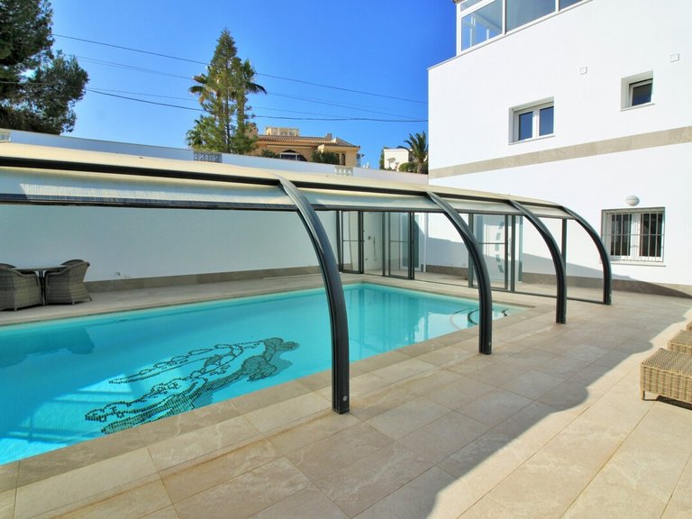 Villa for Sale in Blue Lagoon, Villamartin, Alicante 33