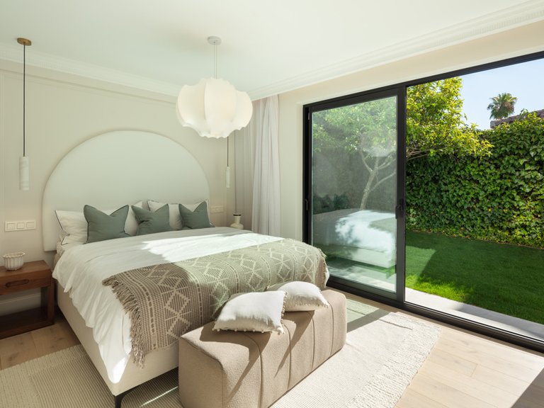 Villa for Sale in Marbella, Malaga 11