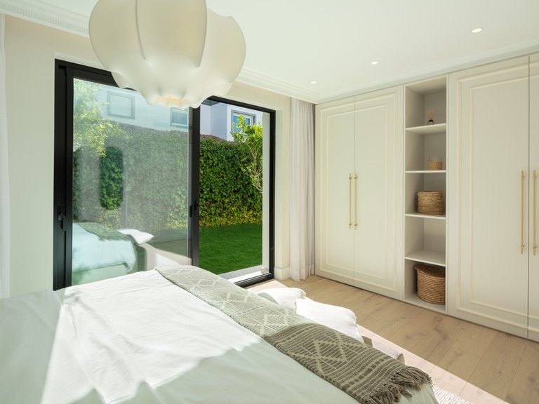 Villa for Sale in Marbella, Malaga 12