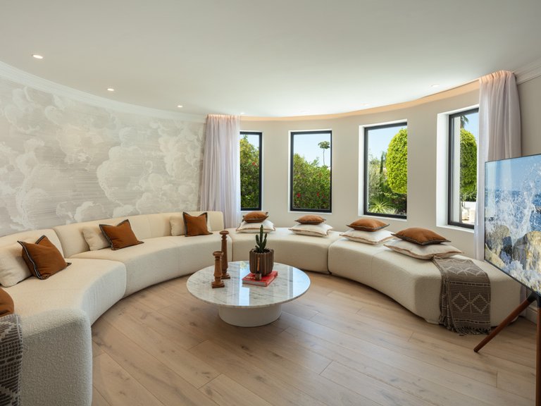 Villa for Sale in Marbella, Malaga 33