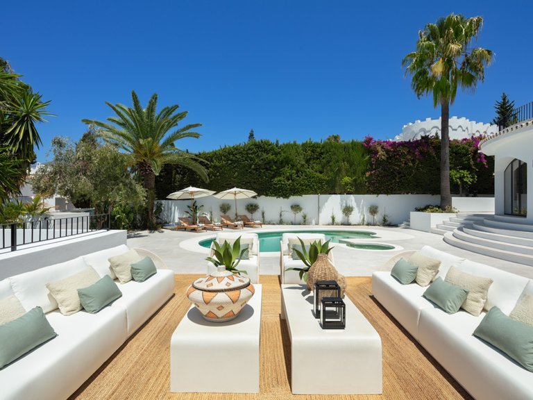 Villa for Sale in Marbella, Malaga 36