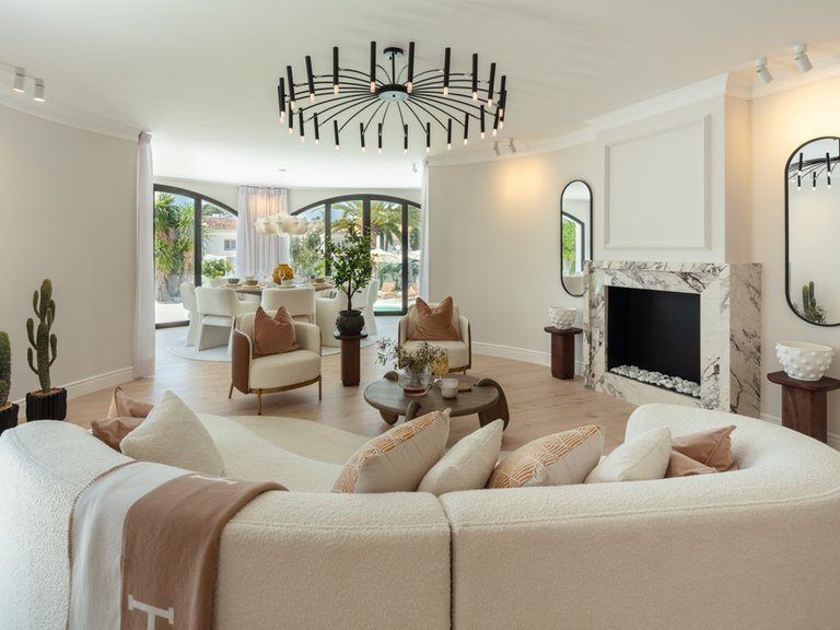 Villa for Sale in Marbella, Malaga 38